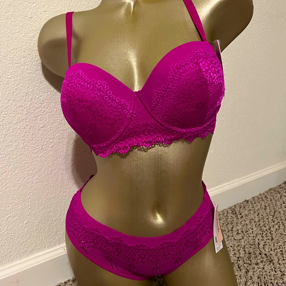 Beckii Bra Set (Magenta)